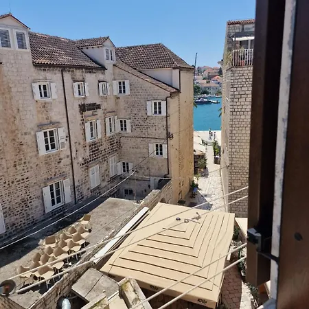 Apartment Tragurion