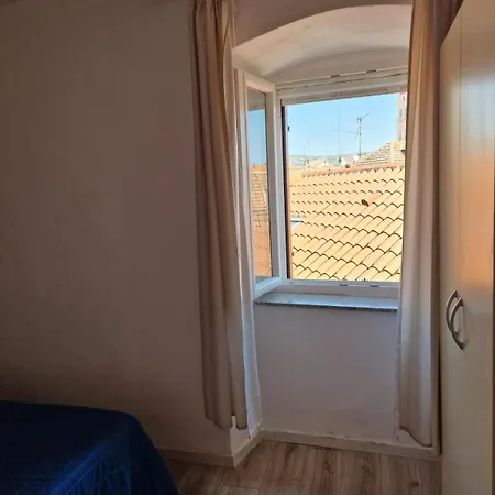 Tragurion Apartment *