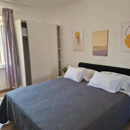 Tragurion Apartment *