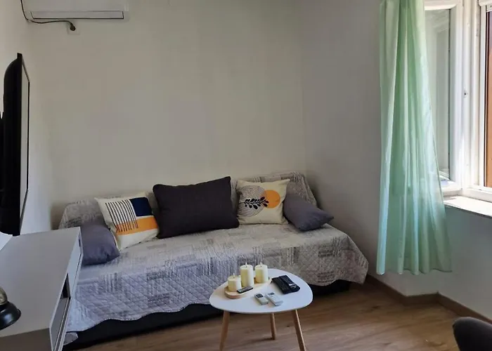 Tragurion 特罗吉尔